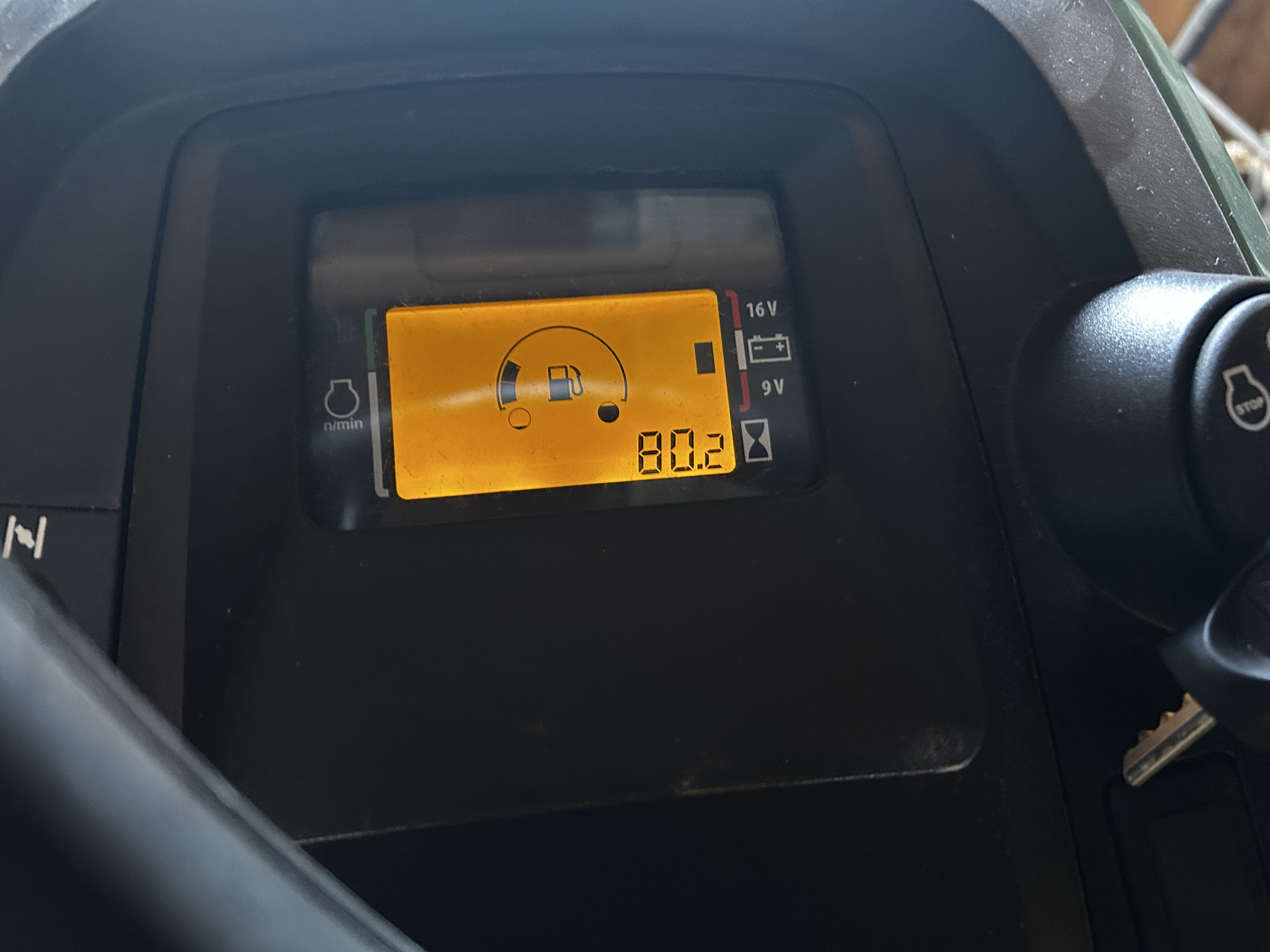 2021 John Deere X350 Image 7
