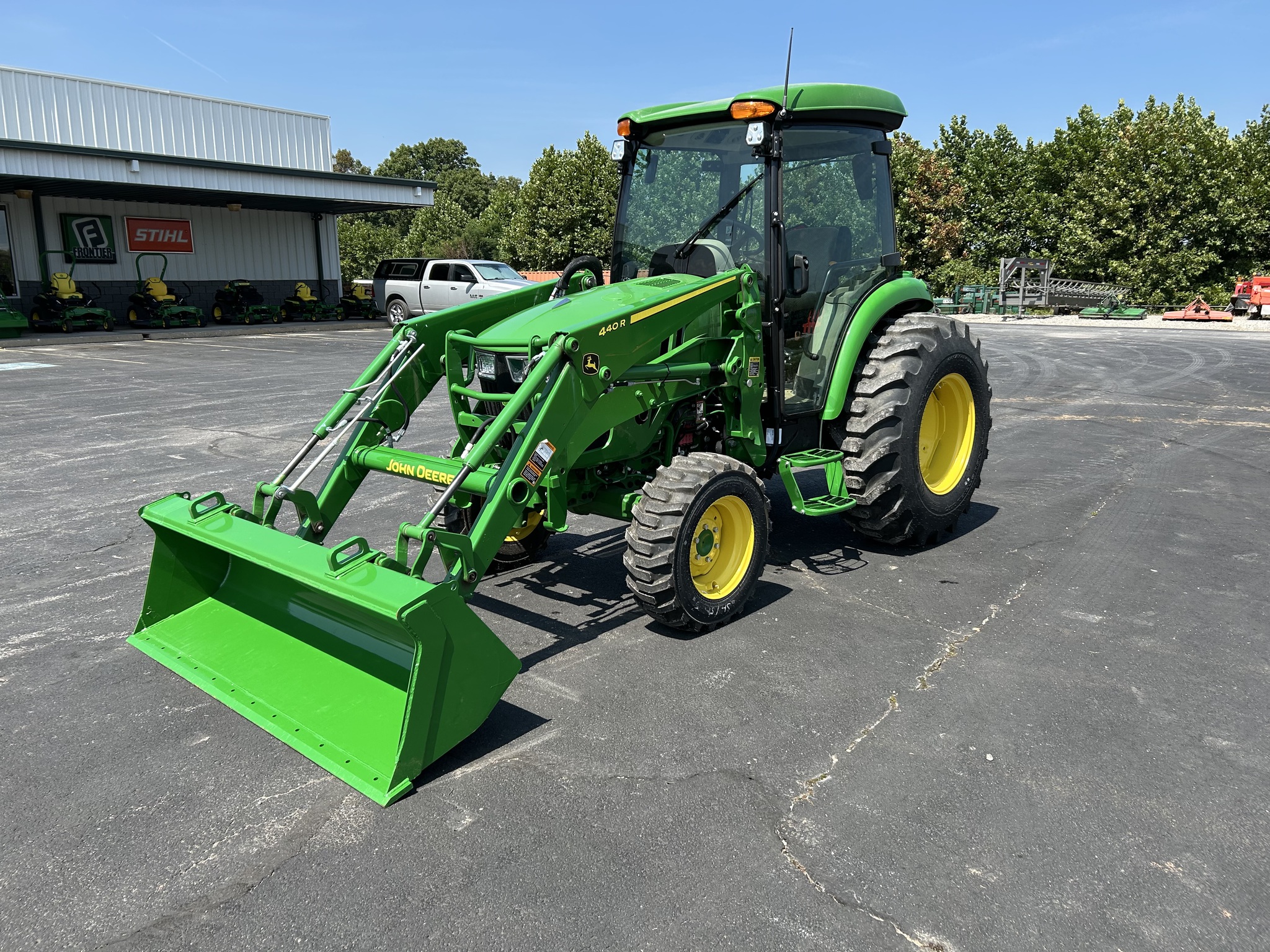  2023 John Deere 4066R at Heritage Tractor in Anderson, MO