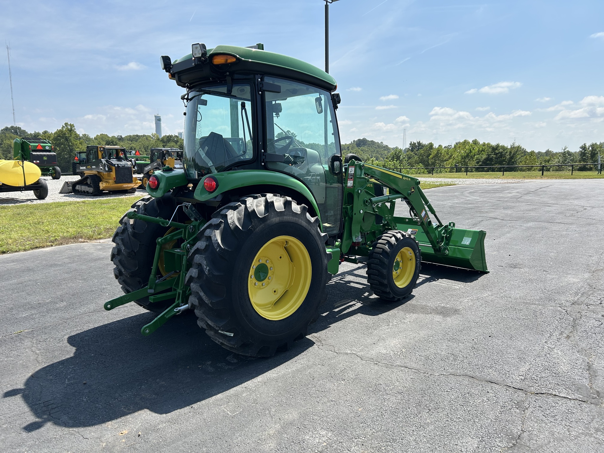  2023 John Deere 4066R at Heritage Tractor in Anderson, MO