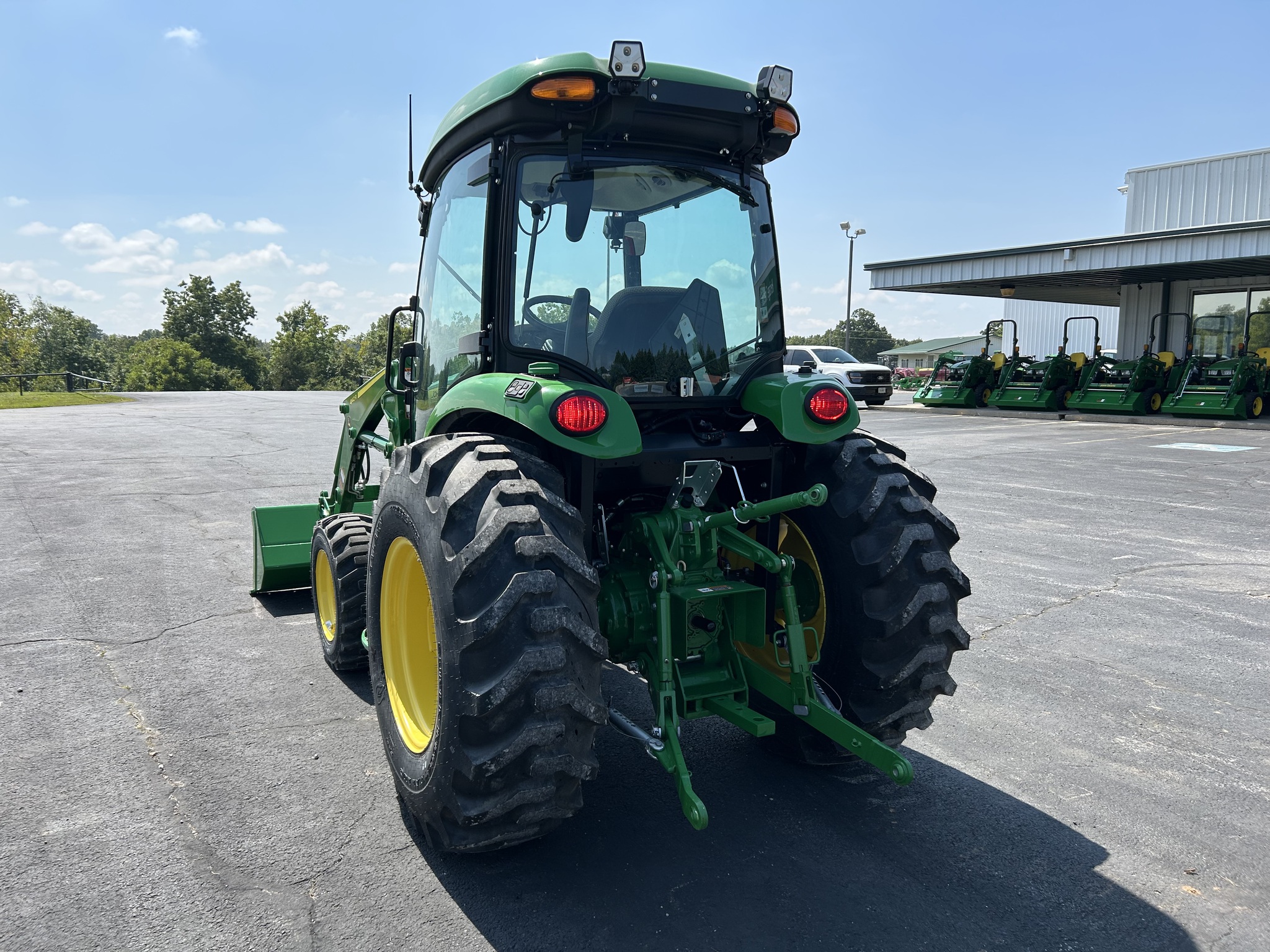  2023 John Deere 4066R at Heritage Tractor in Anderson, MO