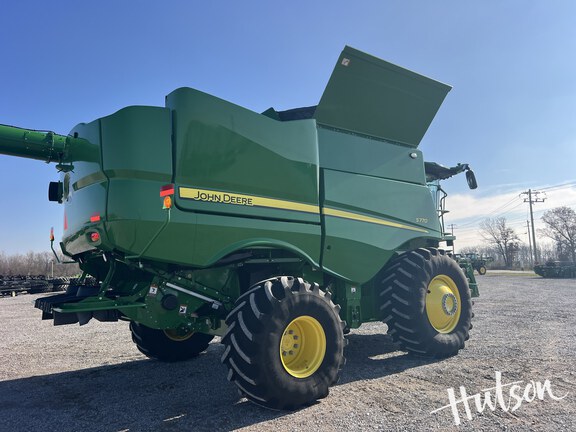 Photo of 2024 John Deere S770