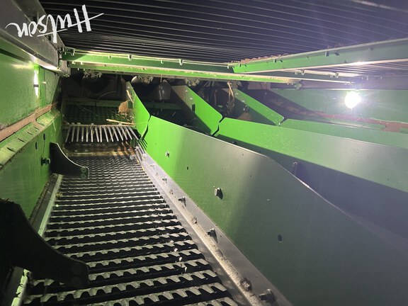 Photo of 2024 John Deere S770