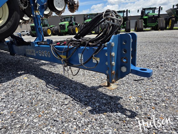 Photo of 2003 Kinze 3650