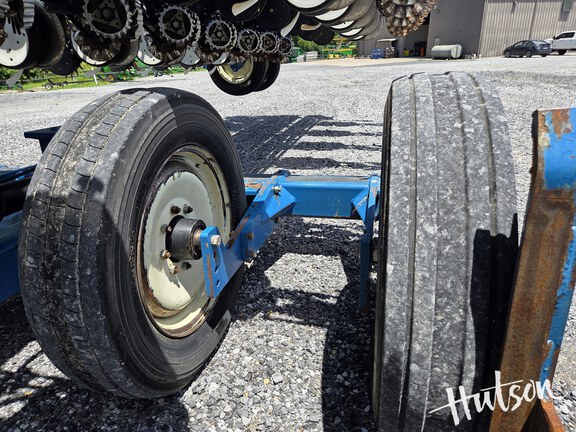 Photo of 2003 Kinze 3650