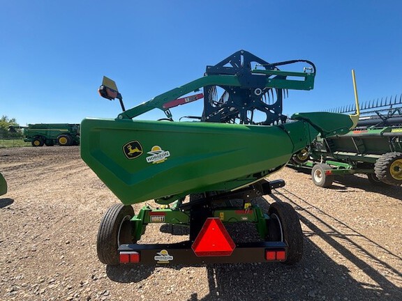 Used 2024 John Deere HD45R Combine Platforms at Horizon Ag & Turf in Warburg, AB - Photo7