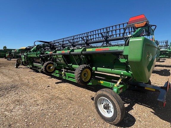Used 2024 John Deere HD45R Combine Platforms at Horizon Ag & Turf in Warburg, AB - Photo8