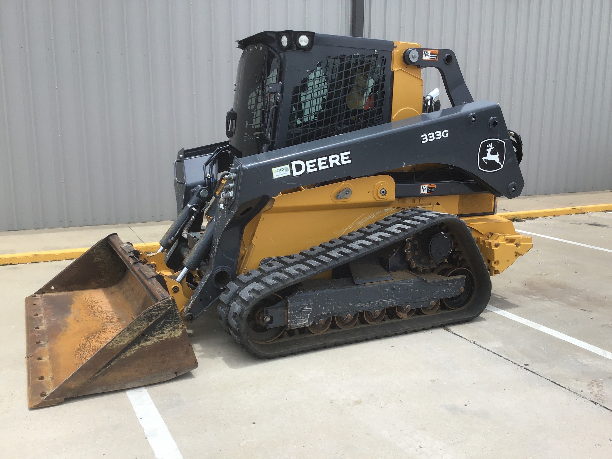 2023 John Deere 333G Image 2