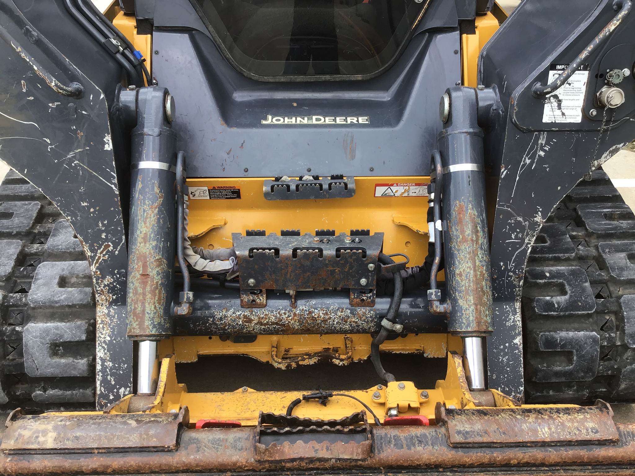 2023 John Deere 333G Image 13