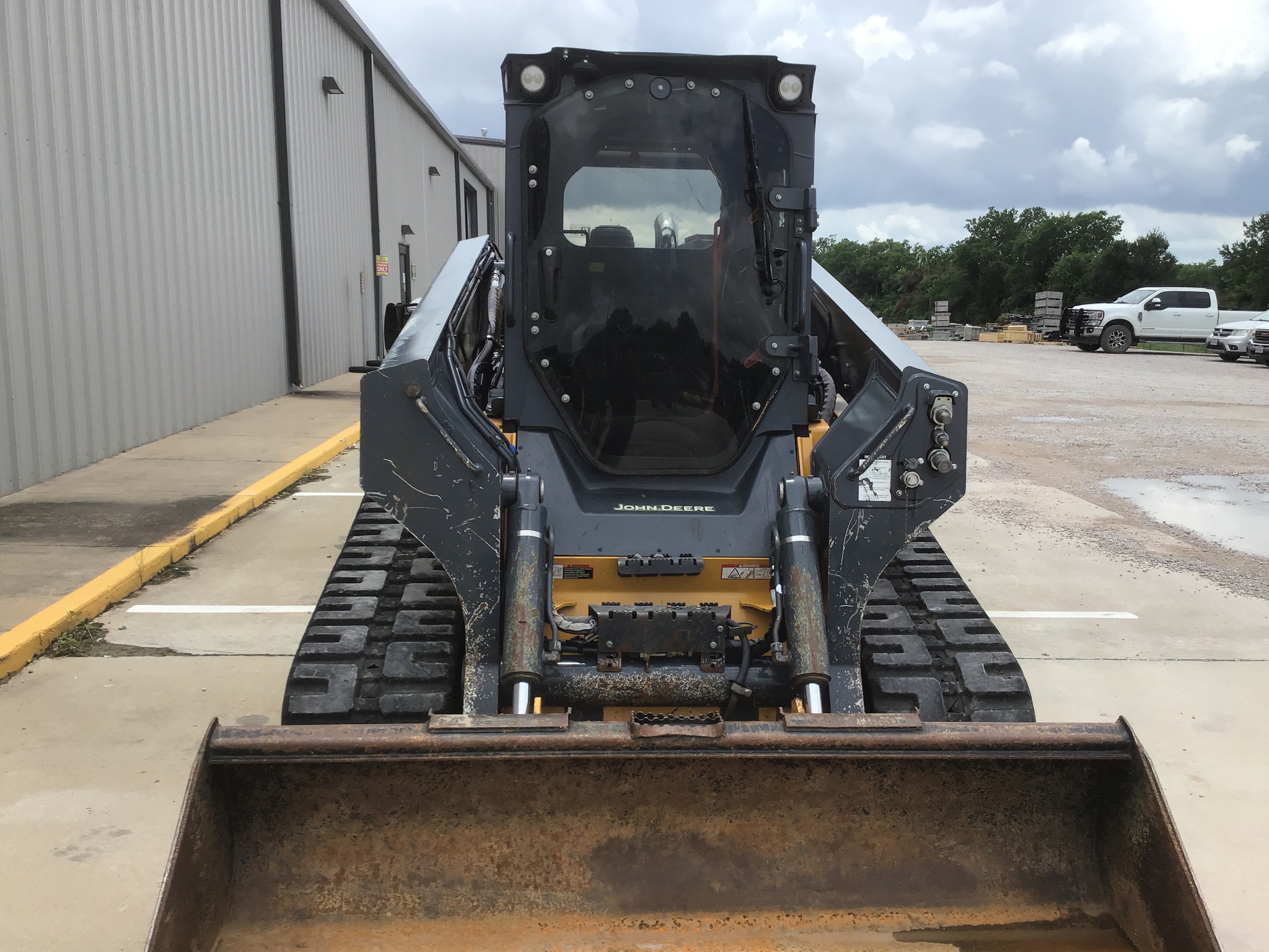 2023 John Deere 333G Image 11