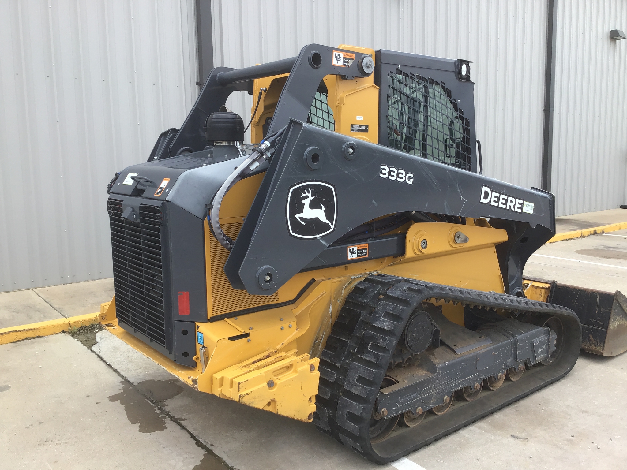 2023 John Deere 333G Image 10