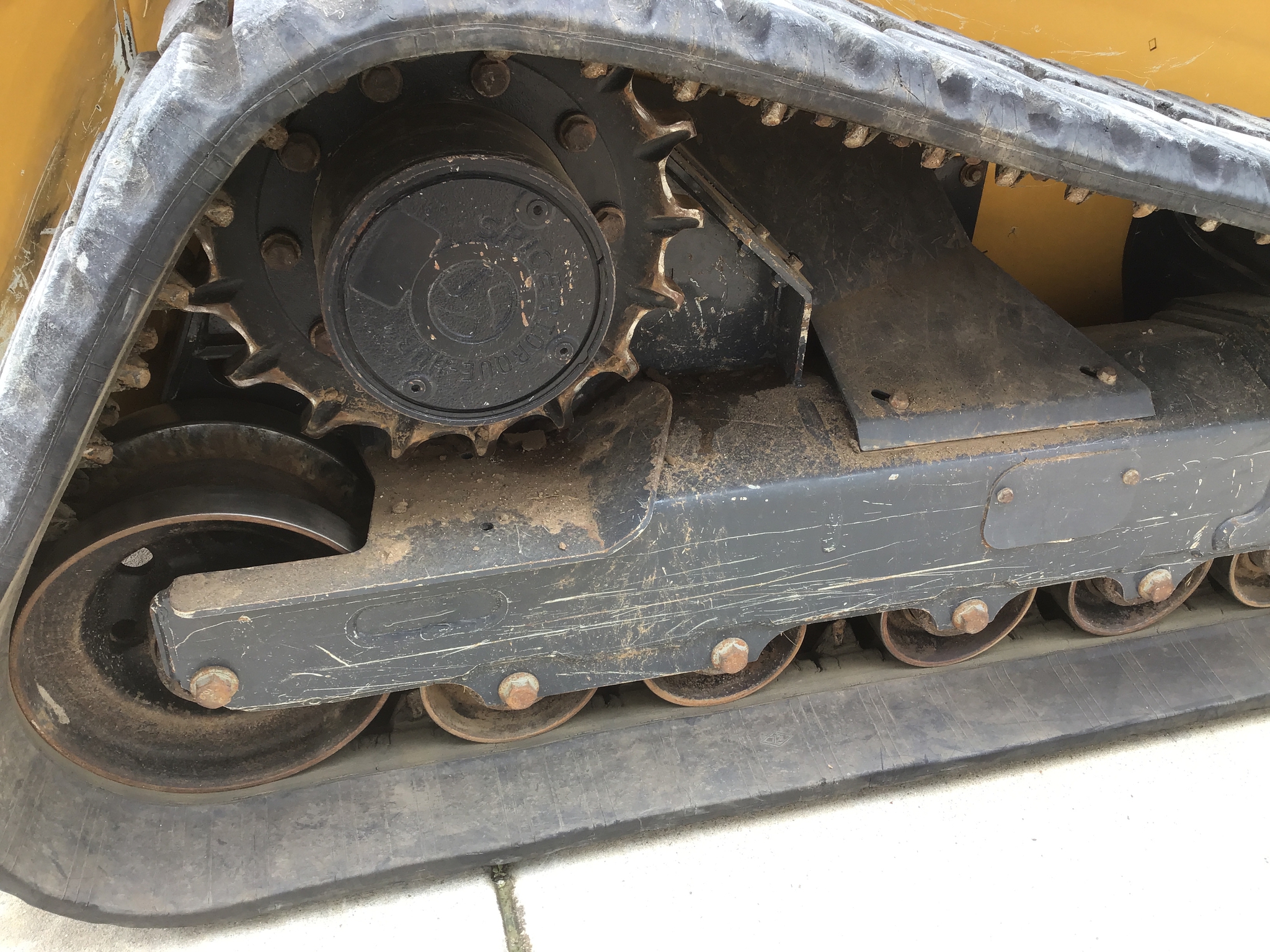 2023 John Deere 333G Image 27