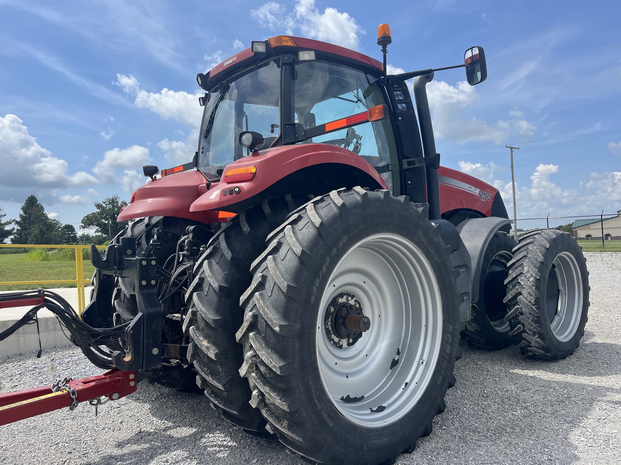 2011 Case IH Magnum 290 Image 4