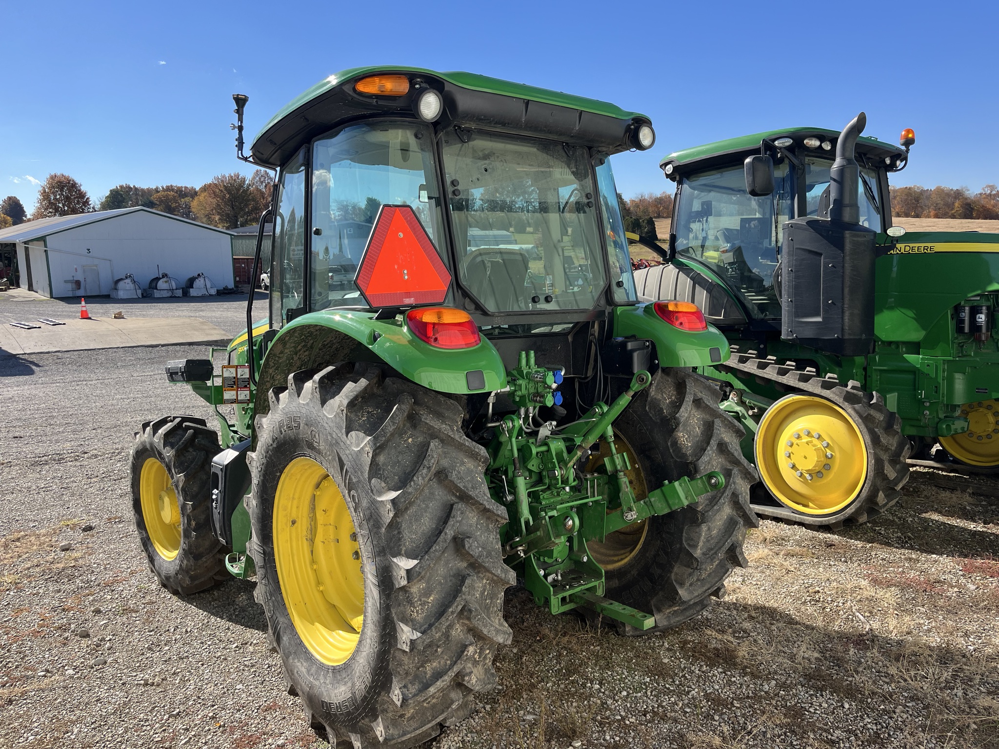 2023 John Deere 5100E Image 5