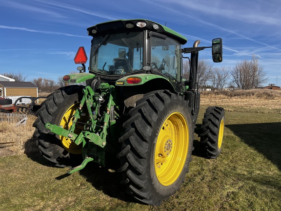 2025 John Deere 6R 215 - Photo3