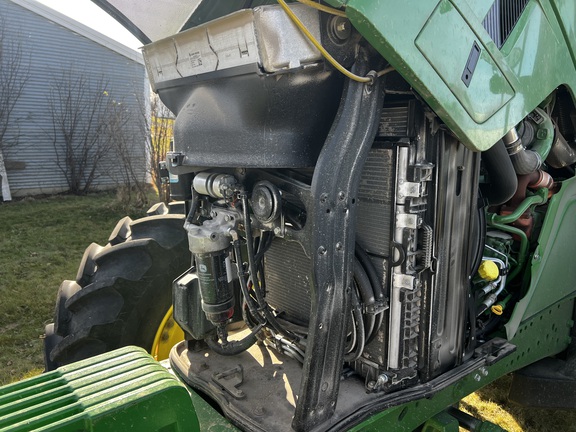 2025 John Deere 6R 215 - Photo17