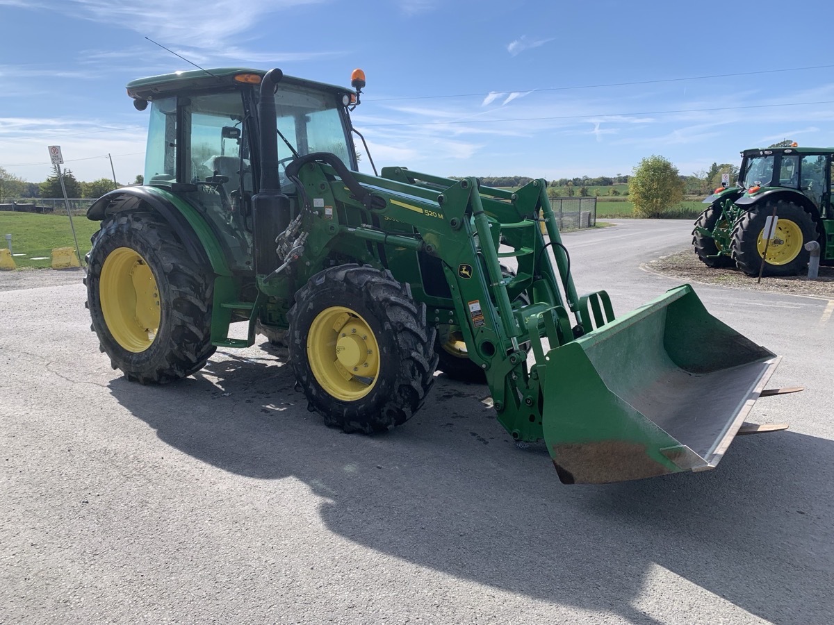 2019 John Deere 5090M Image 5