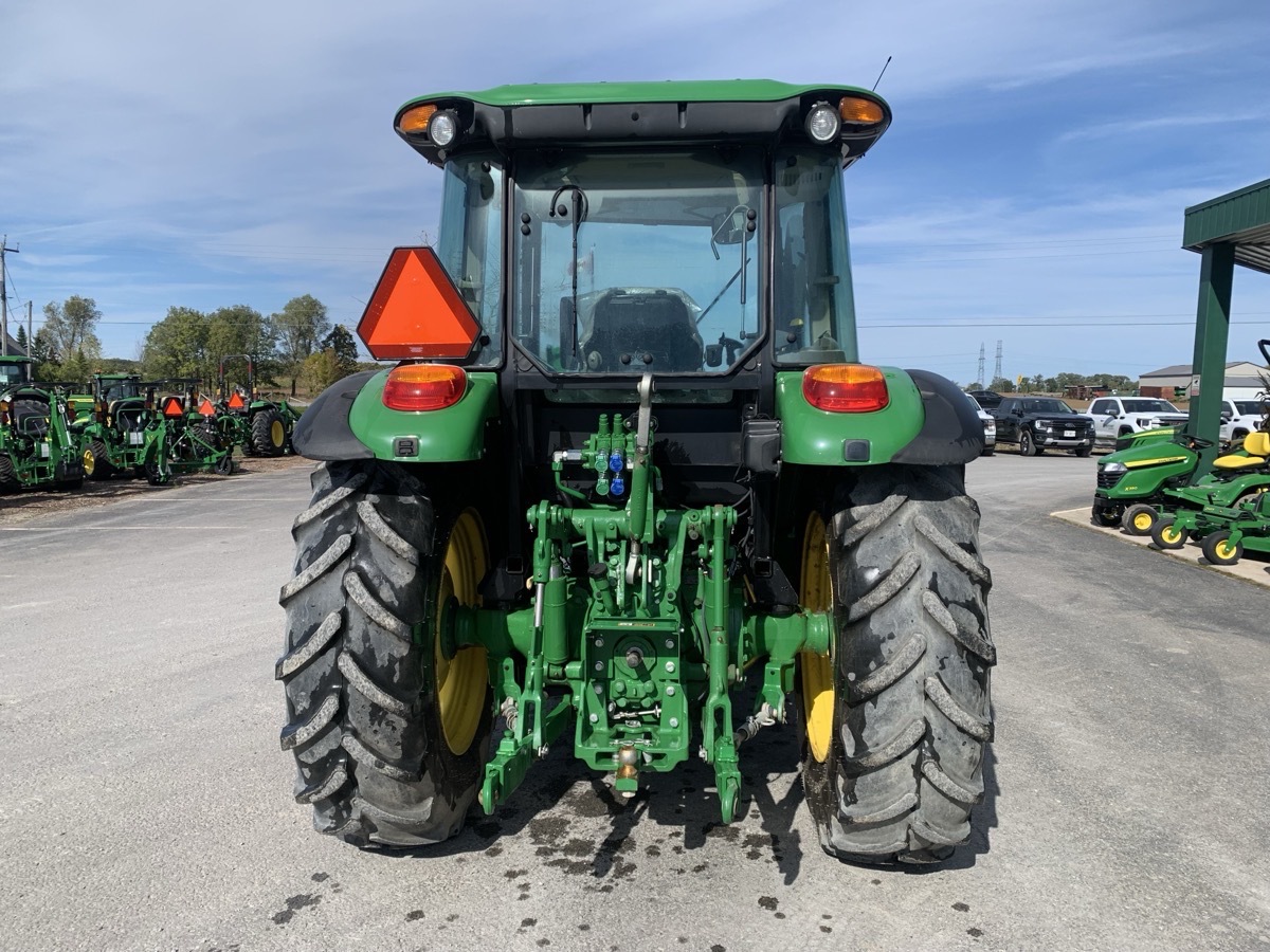 2019 John Deere 5090M Image 8