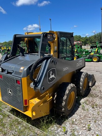 2024 John Deere 320G