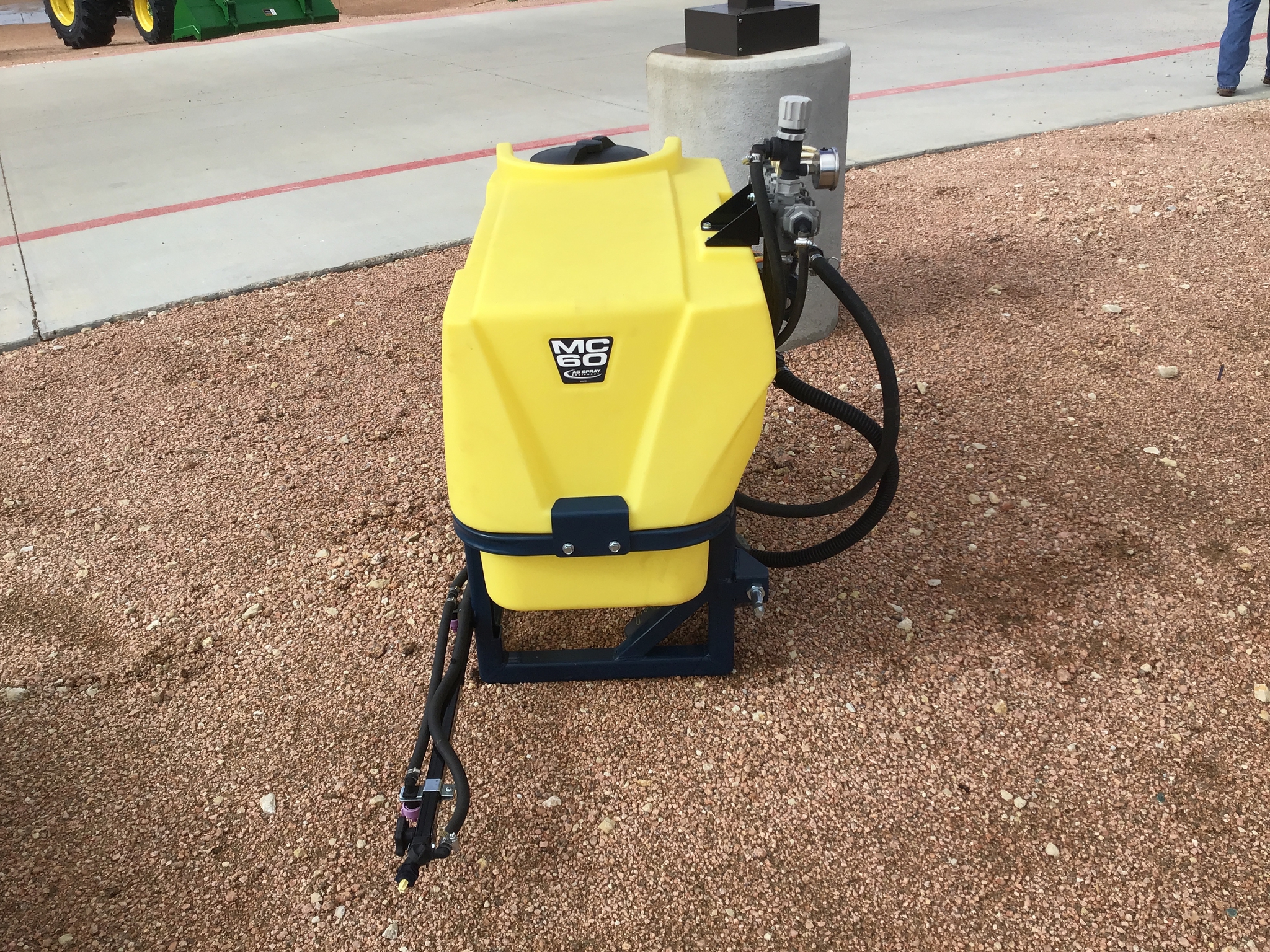 2023 Ag Spray MC60 Image 3