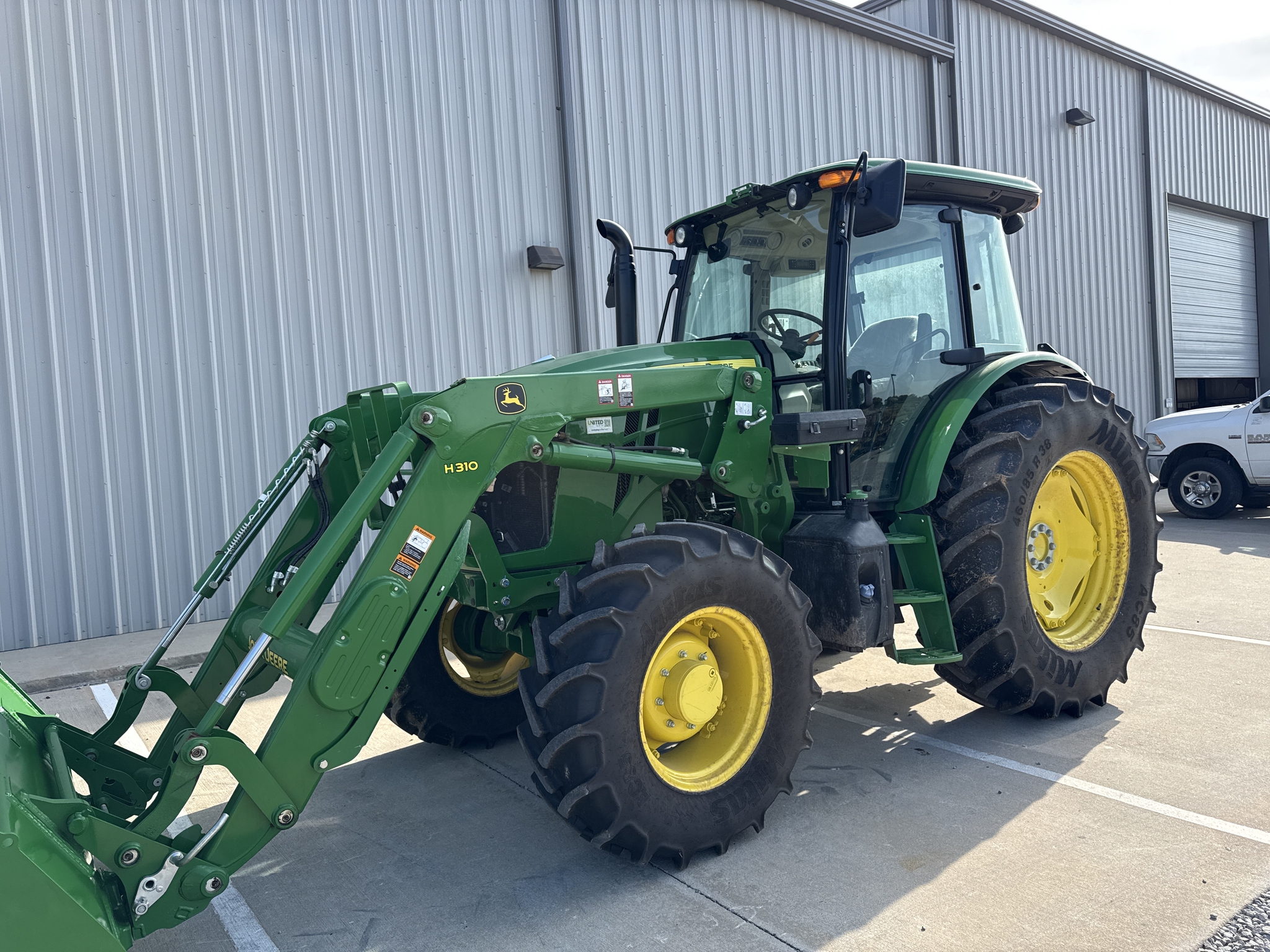 2024 John Deere 6120E Cab Image 4