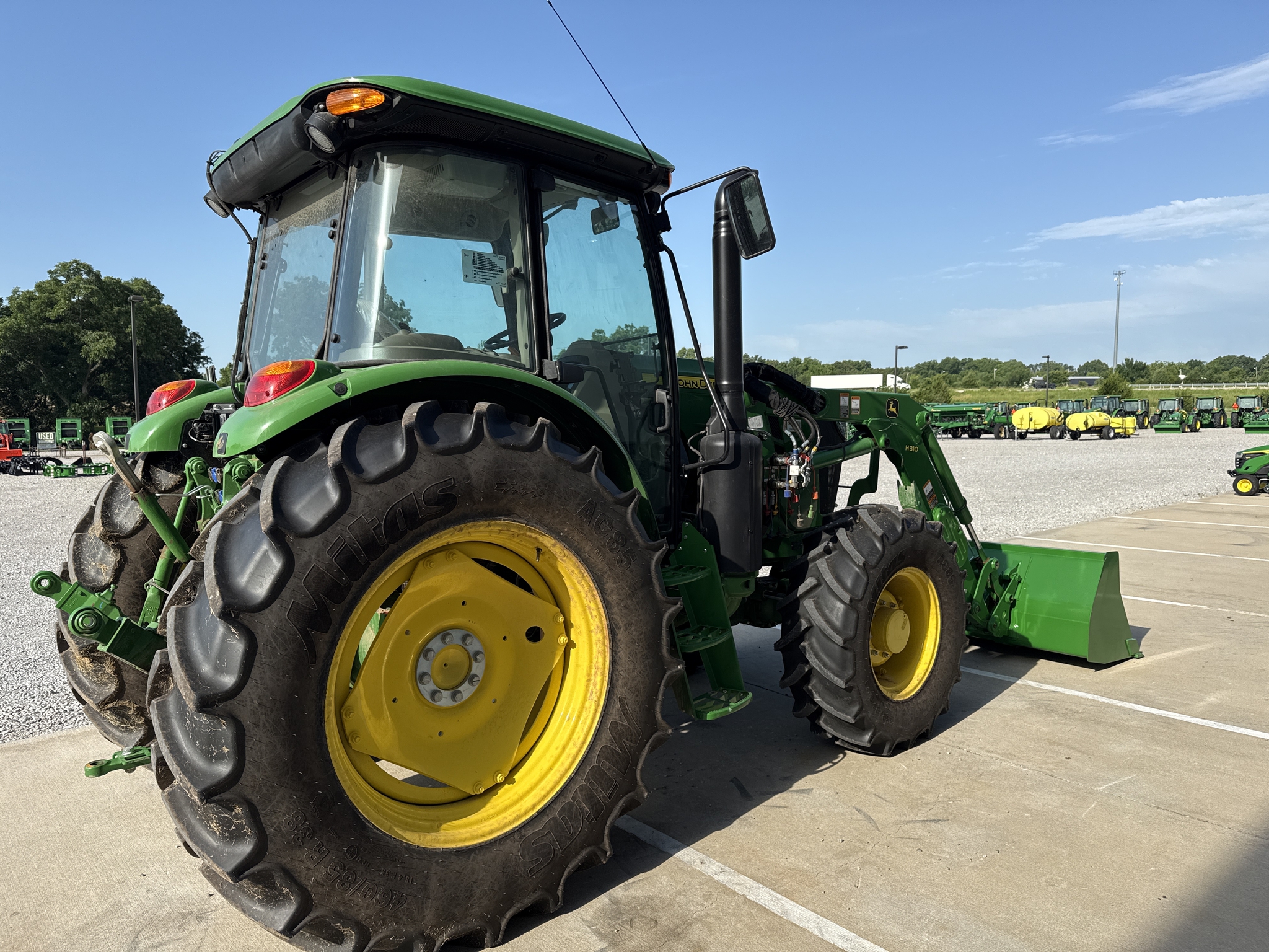2024 John Deere 6120E Cab Image 12