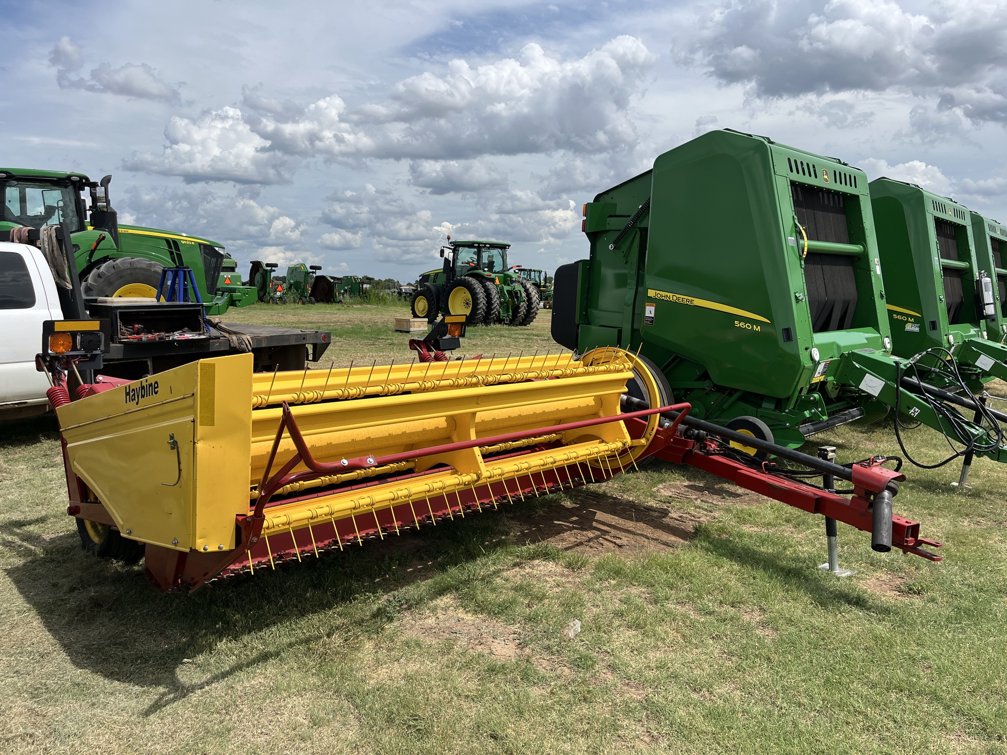 2019 New Holland 488 Image 3