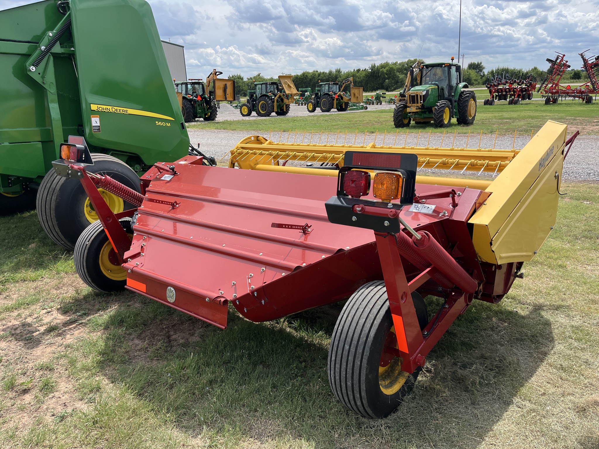 2019 New Holland 488 Image 10