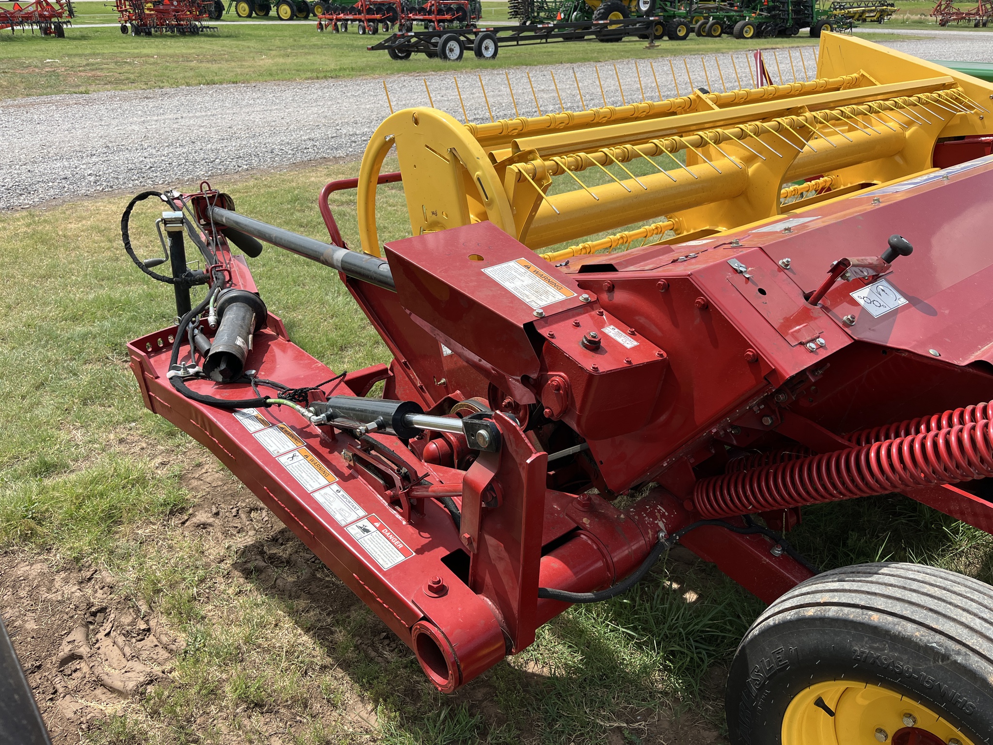 2019 New Holland 488 Image 14