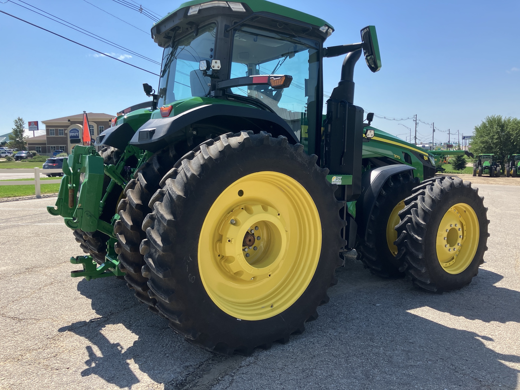 2024 John Deere 8R 370 Image 5