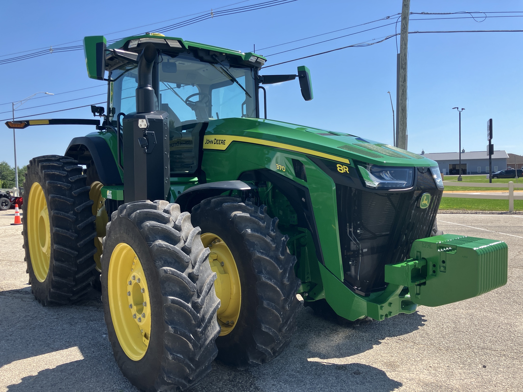 2024 John Deere 8R 370 Image 7