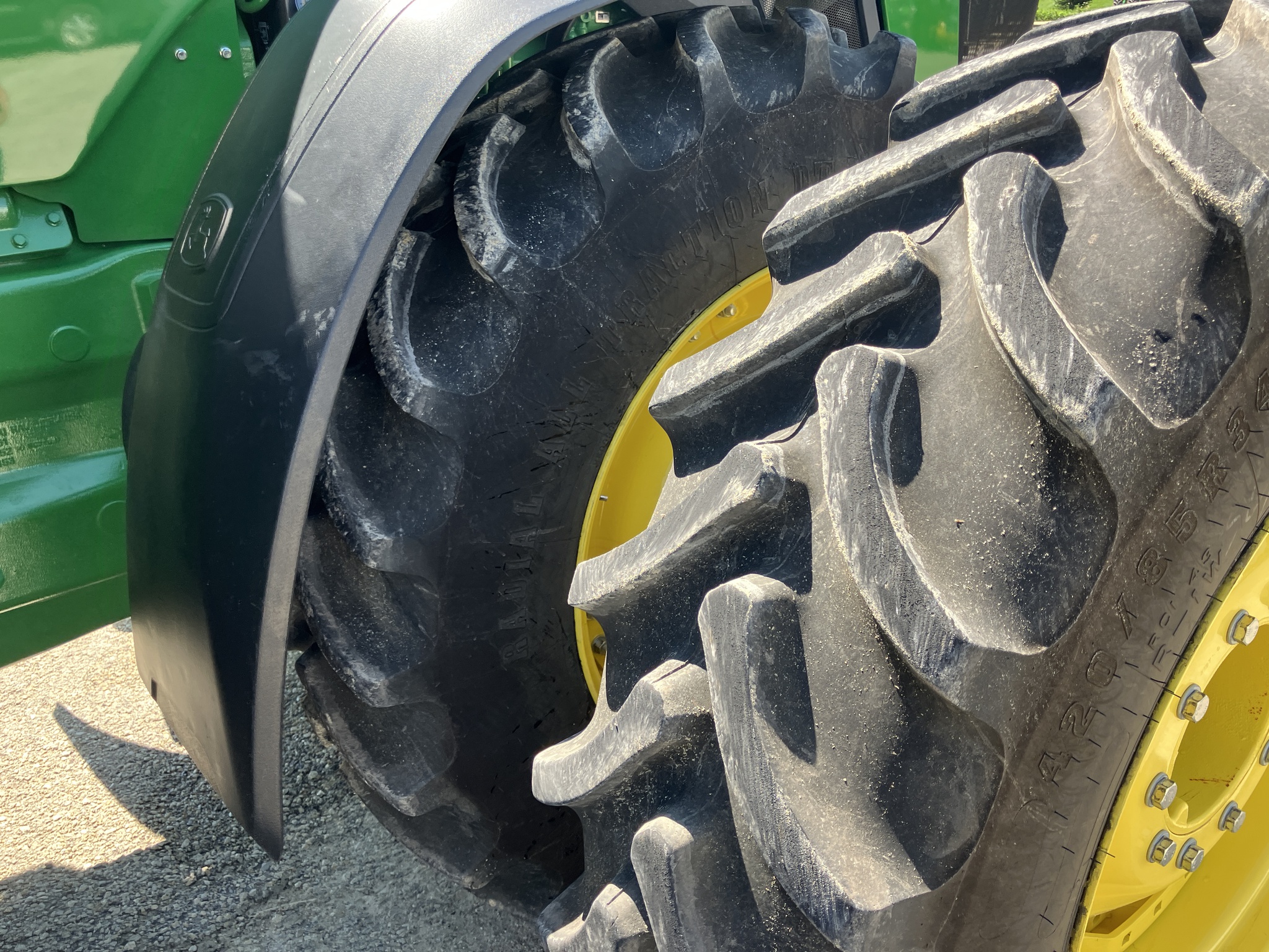 2024 John Deere 8R 370 Image 17
