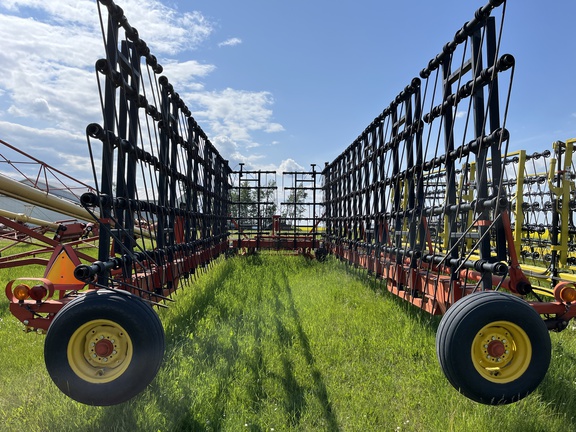 Used 2001 Bourgault 7200 Heavy Harrows at Horizon Ag & Turf in Falher, AB - Photo3