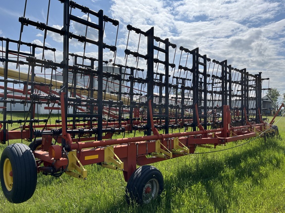 Used 2001 Bourgault 7200 Heavy Harrows at Horizon Ag & Turf in Falher, AB - Photo4