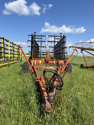 Used 2001 Bourgault 7200 Heavy Harrows at Horizon Ag & Turf in Falher, AB - Photo2
