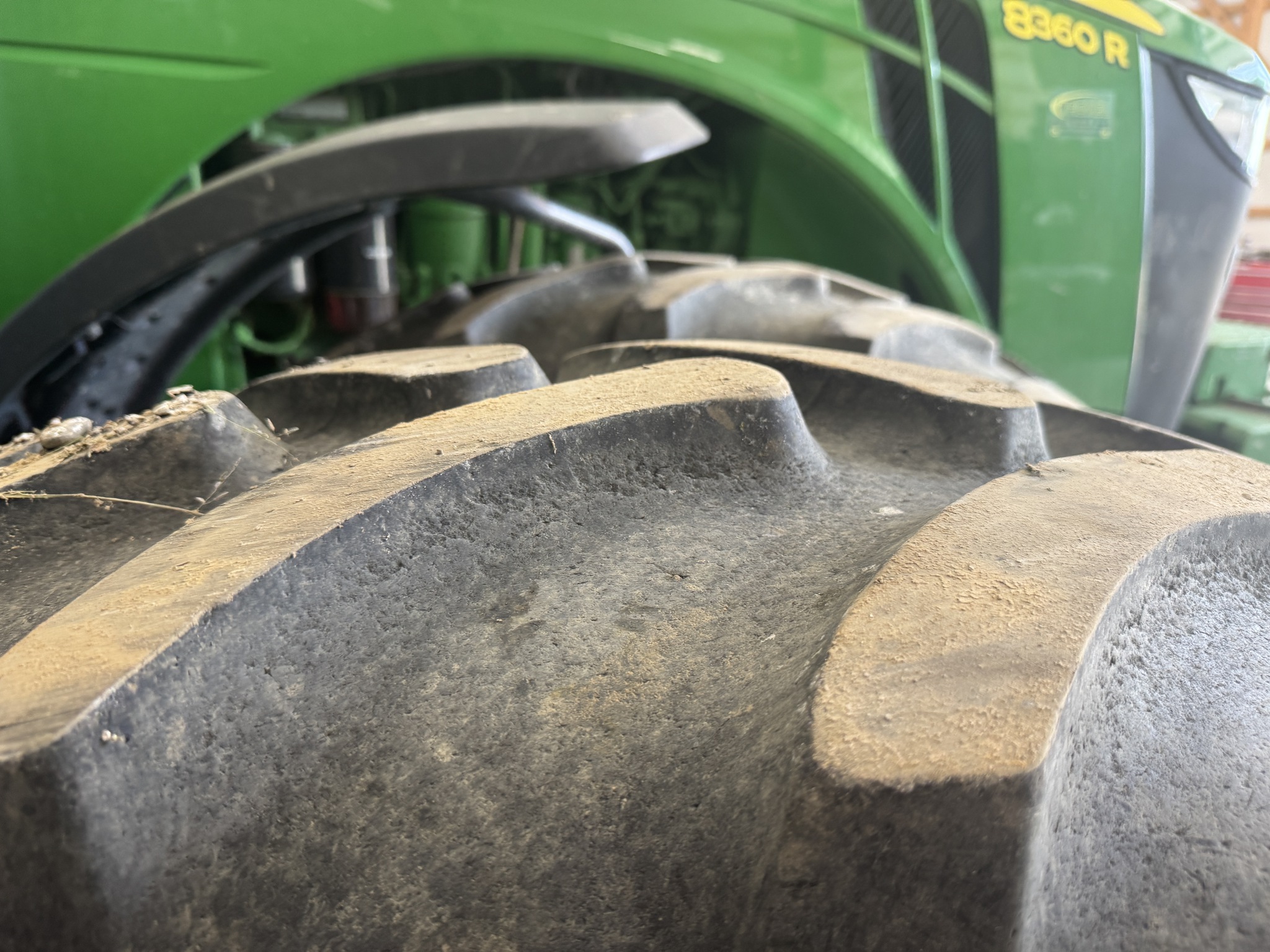 2012 John Deere 8360R Image 4