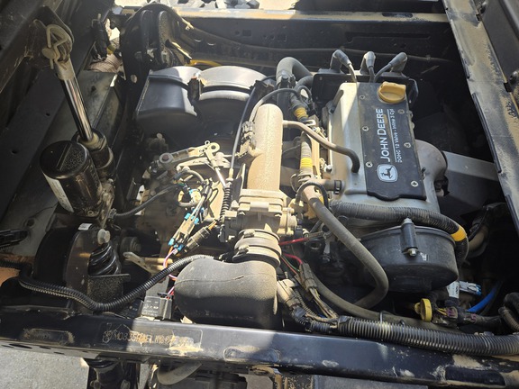 Photo of 2020 John Deere XUV 835R