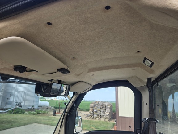 Photo of 2020 John Deere XUV 835R