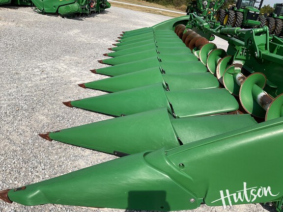 Photo of 2020 John Deere 712FC