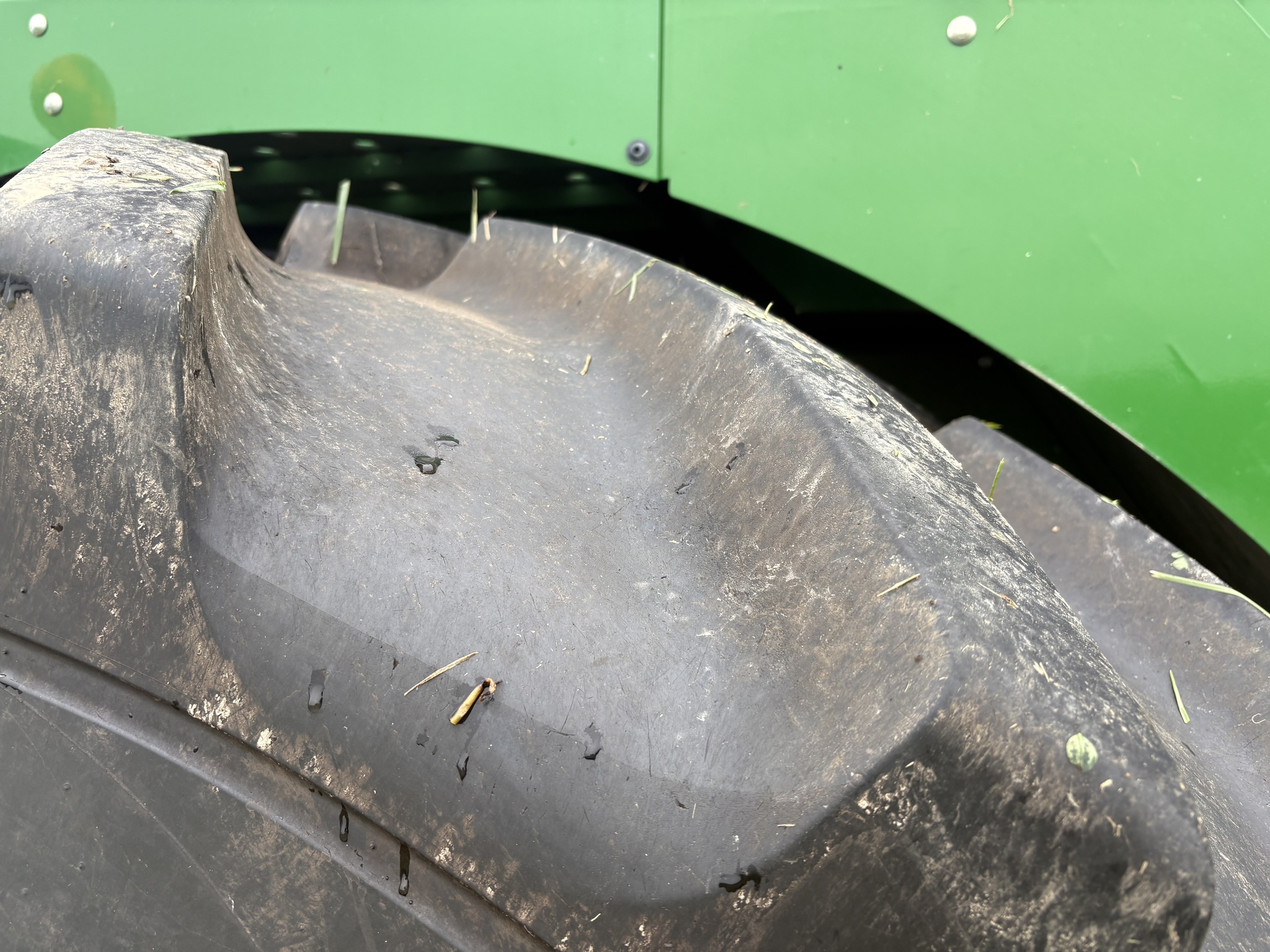 2023 John Deere 9900 Image 14