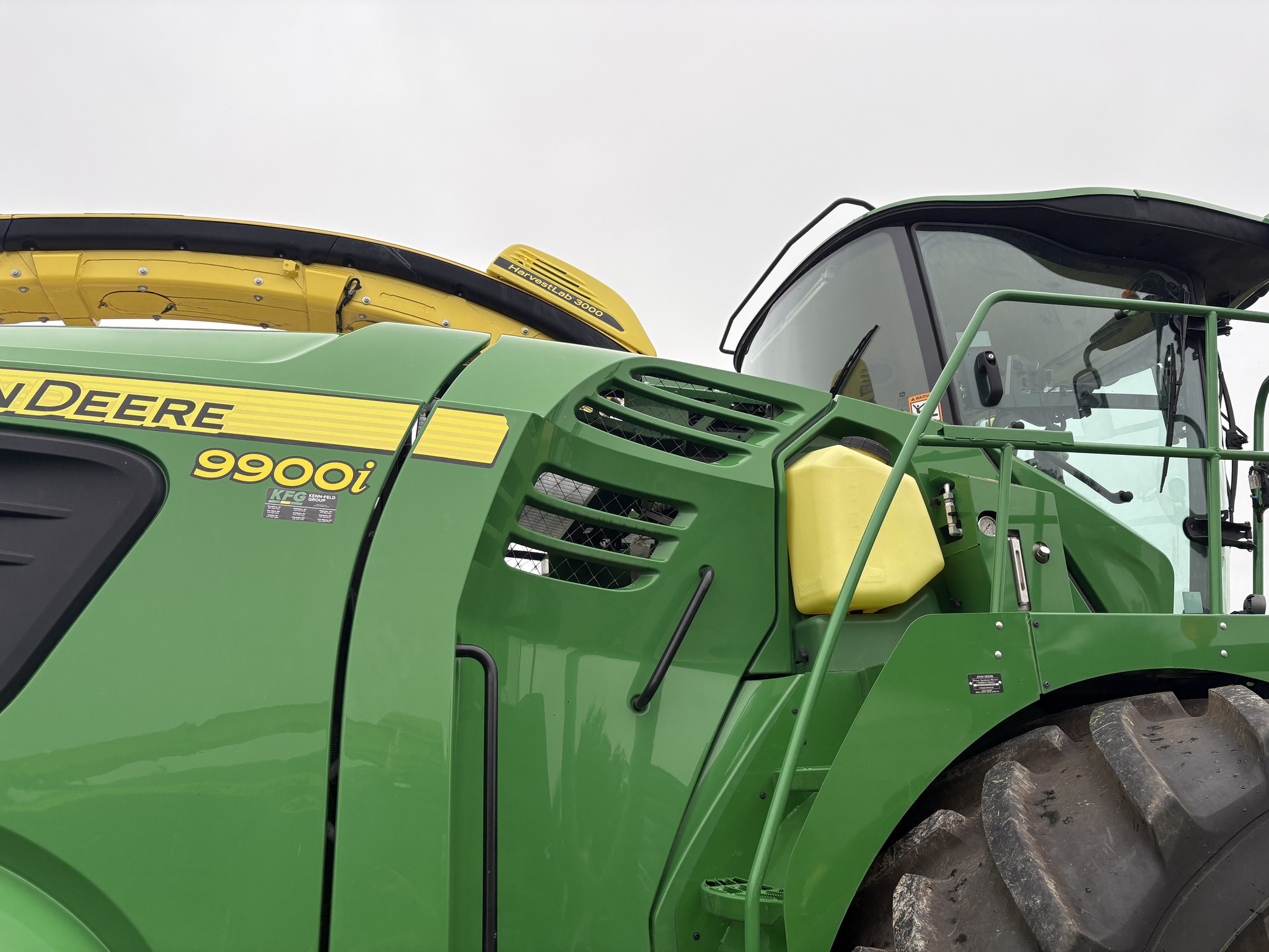 2023 John Deere 9900 Image 22