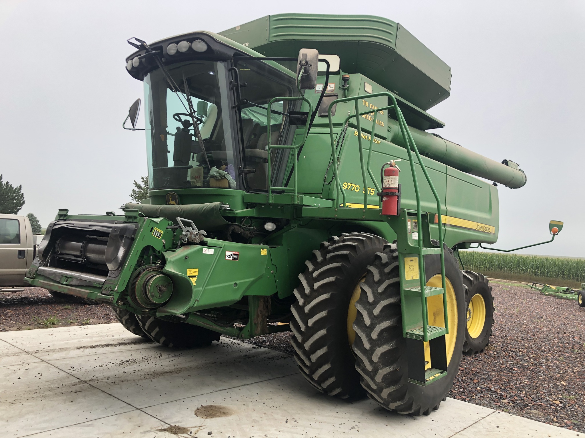 2011 John Deere 9770 STS Image 2