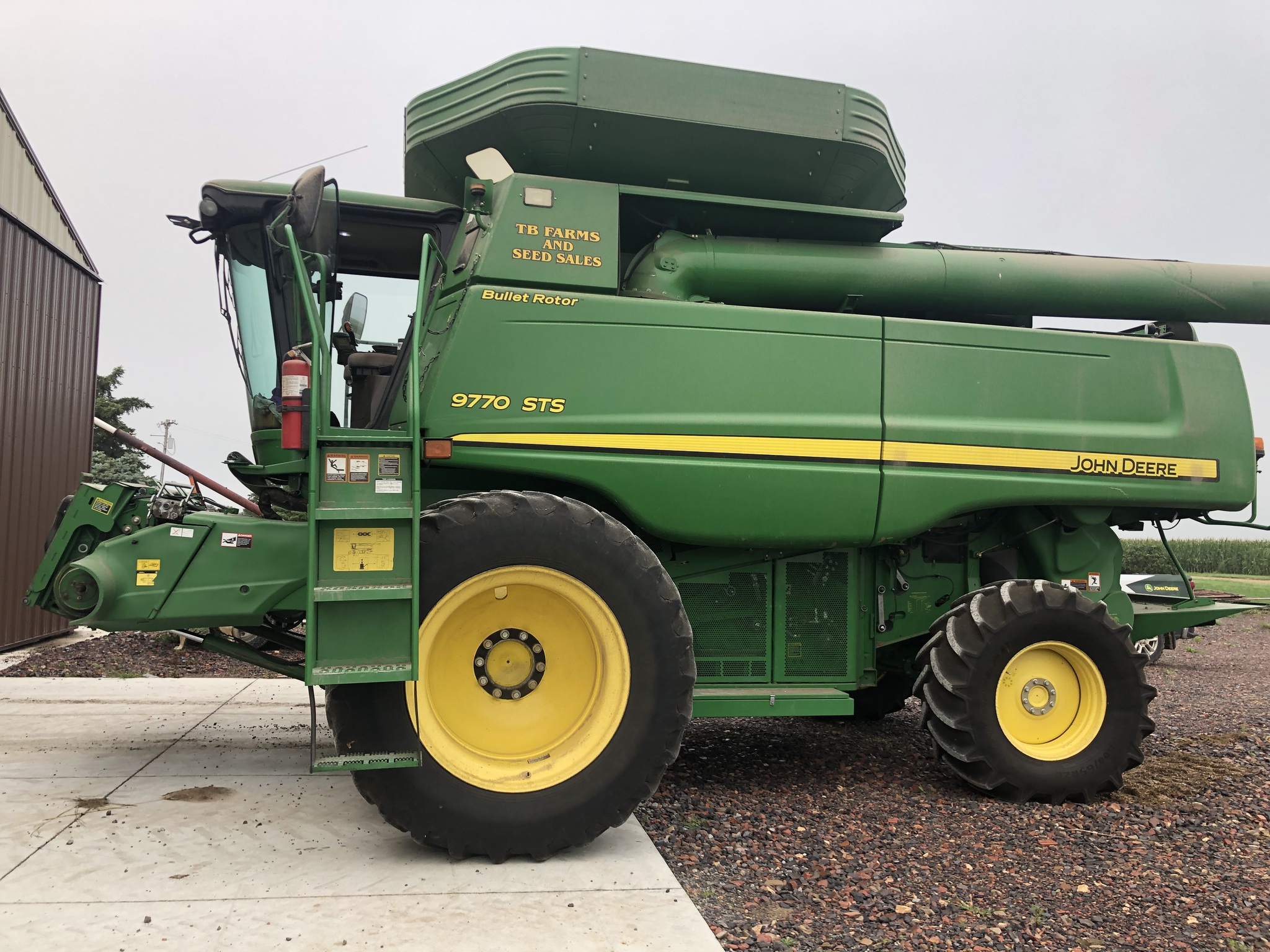 2011 John Deere 9770 STS Image 3