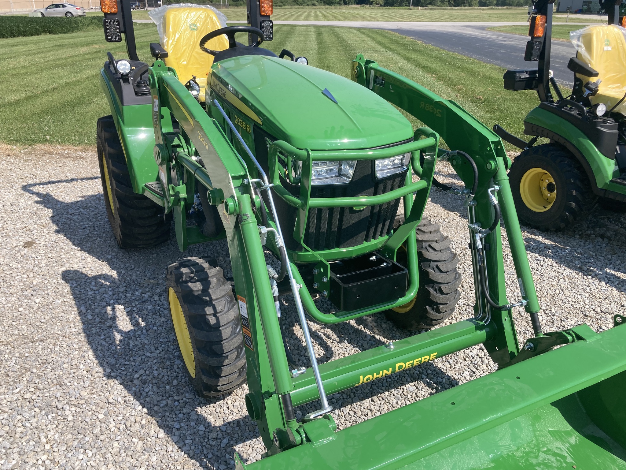 2025 John Deere 2038R Image 6