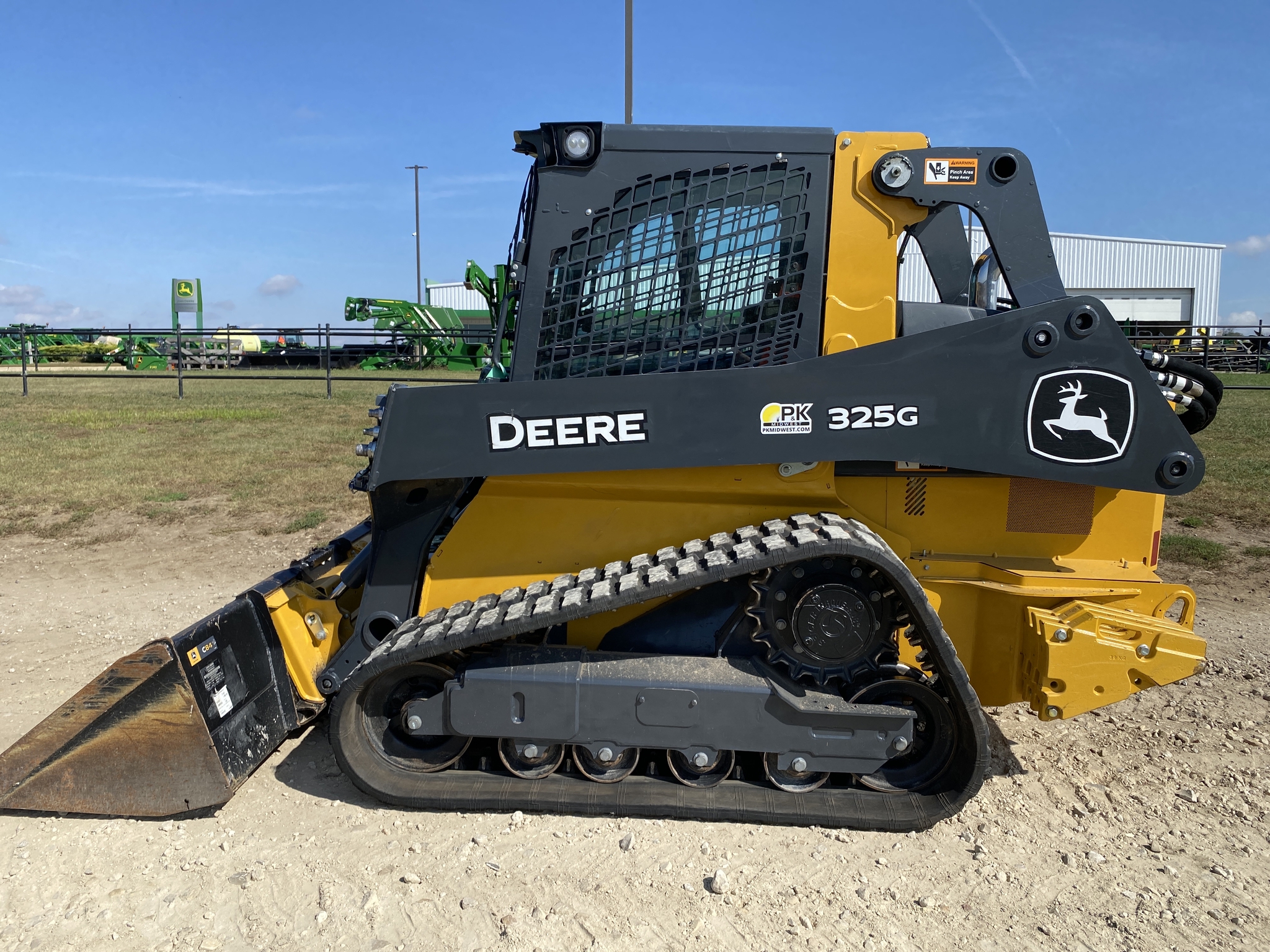 2024 John Deere 325G Image 7