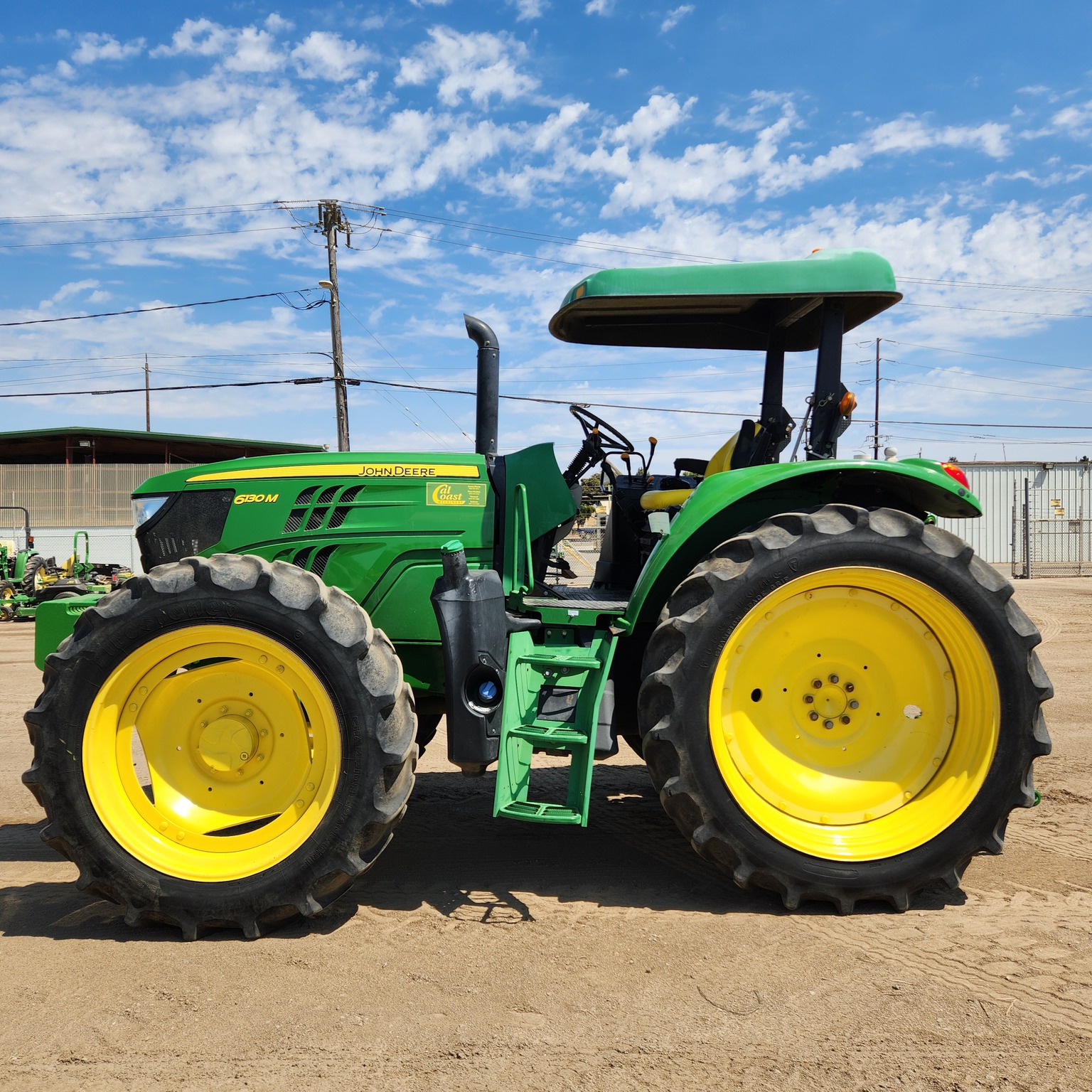 2019 John Deere 6130M Image 2