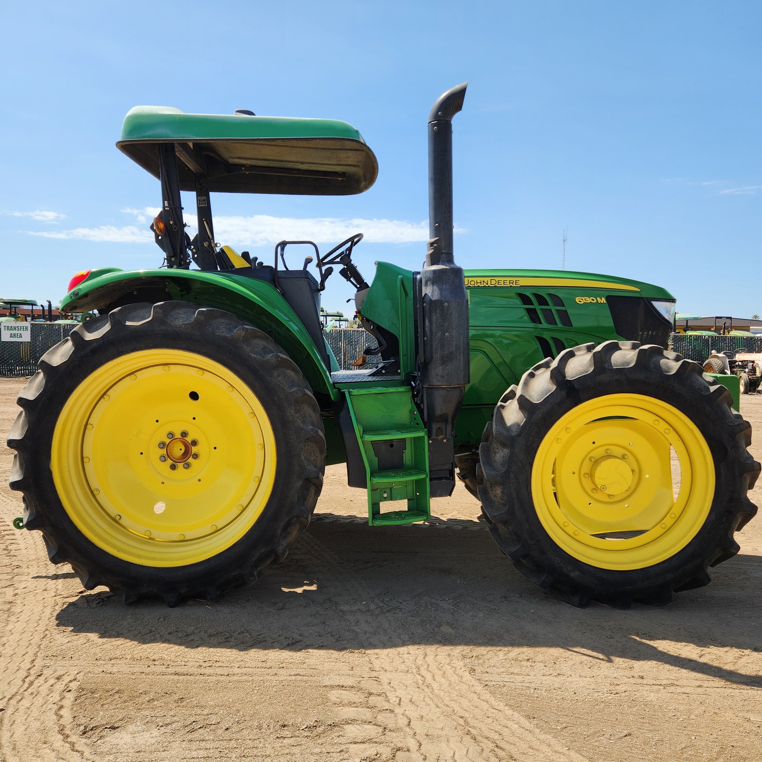 2019 John Deere 6130M Image 6