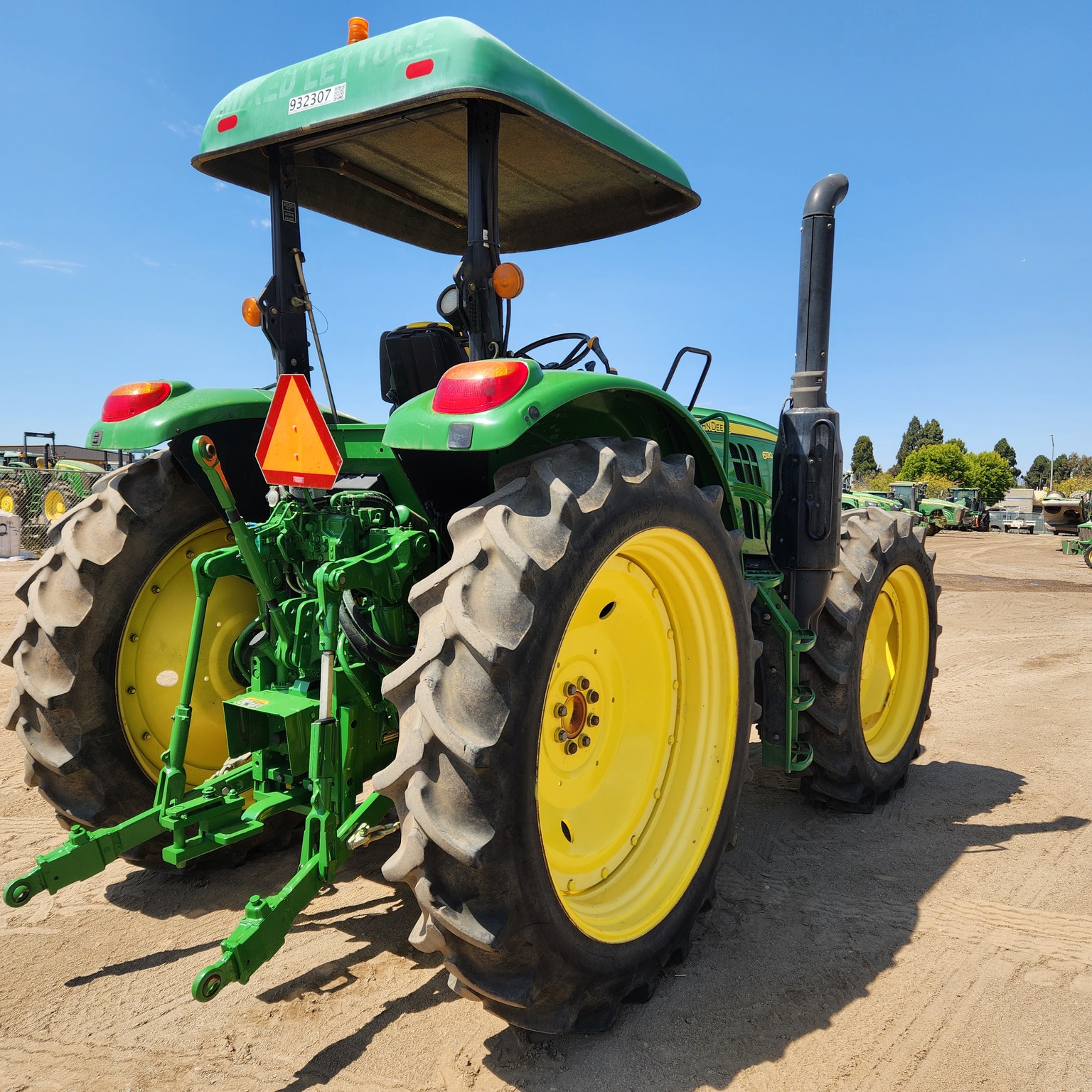 2019 John Deere 6130M Image 5