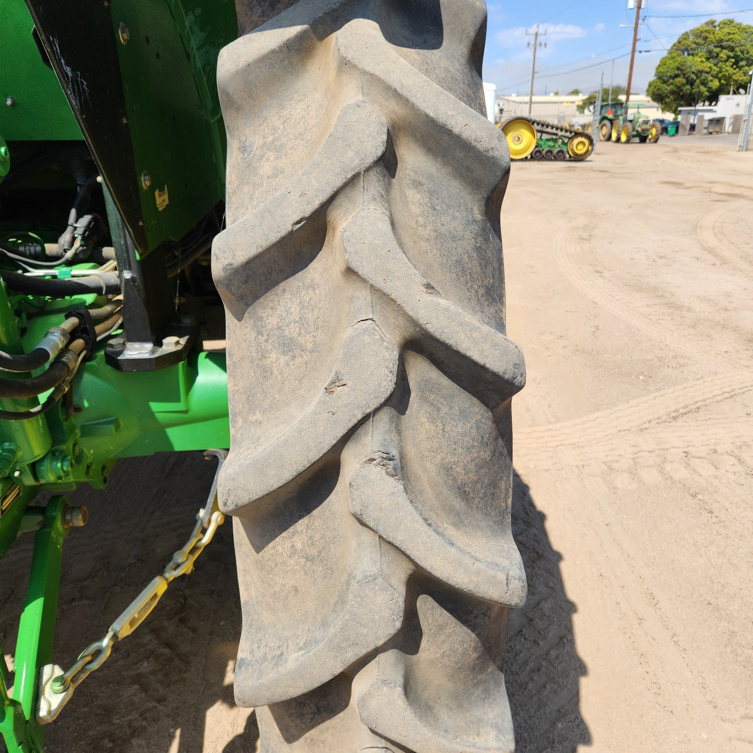 2019 John Deere 6130M Image 10