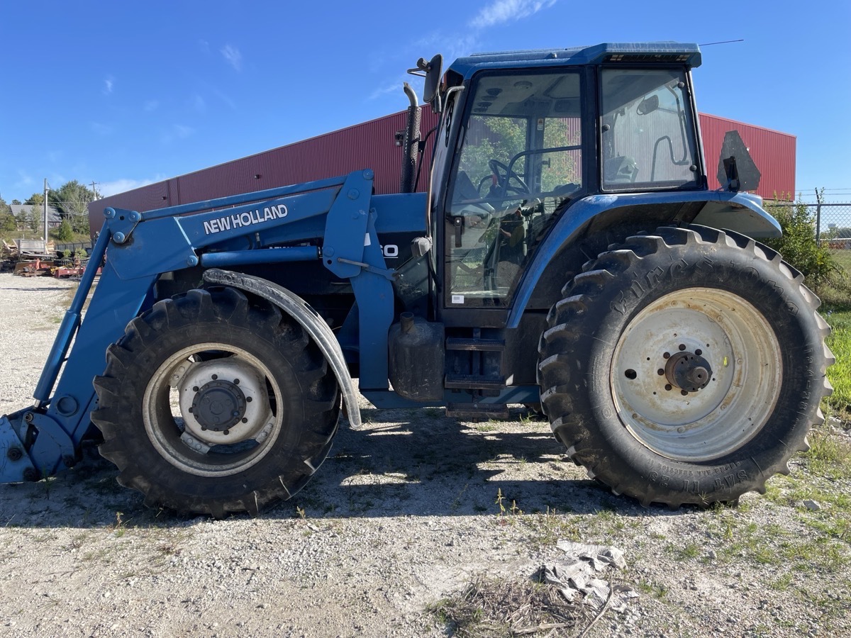 1998 New Holland 8160 Image 1