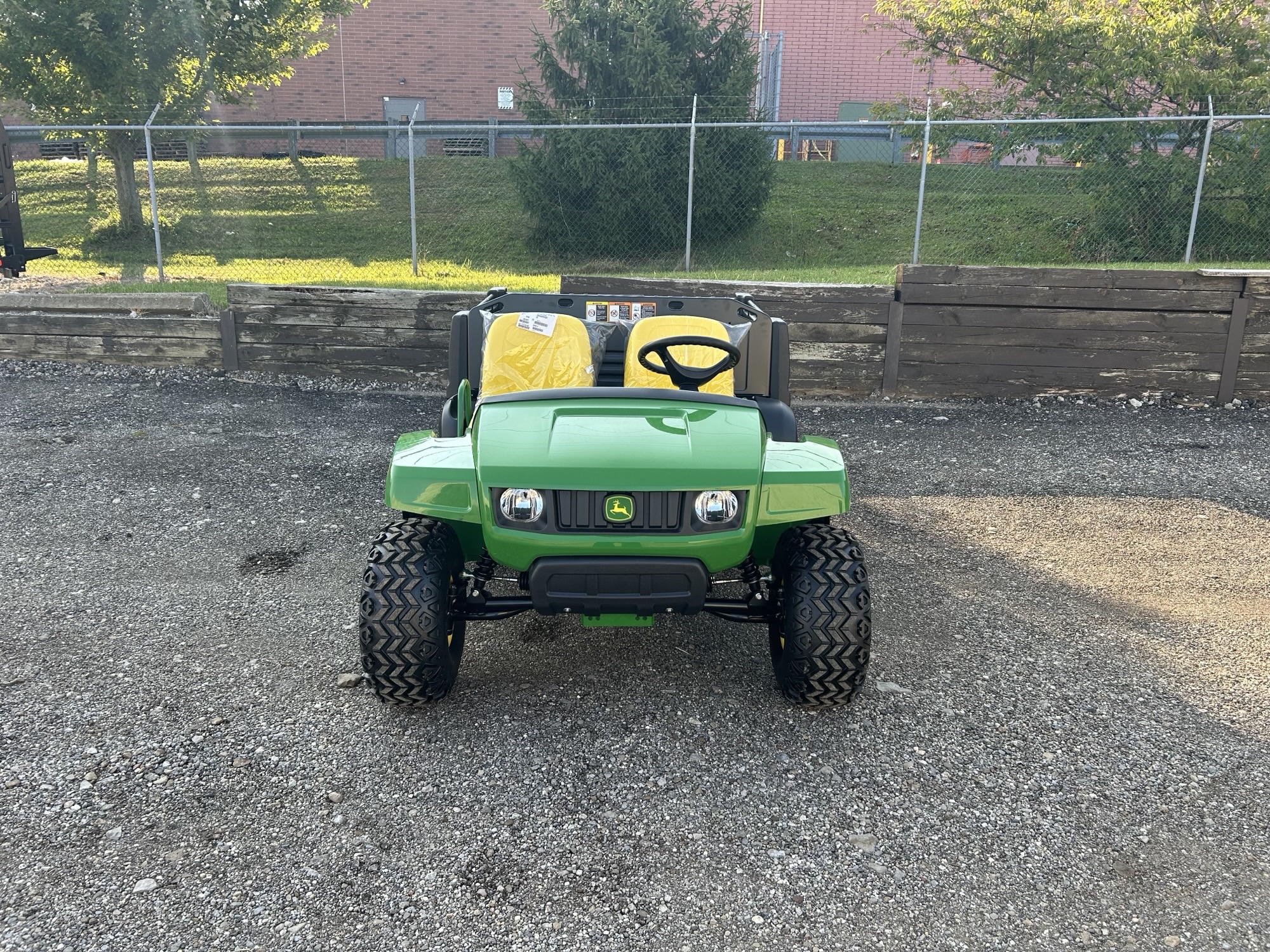 2025 John Deere TH6X4 Image 2